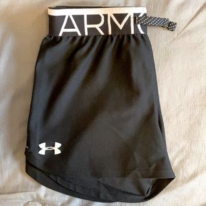 Under Armour Loose Athletic Shorts.